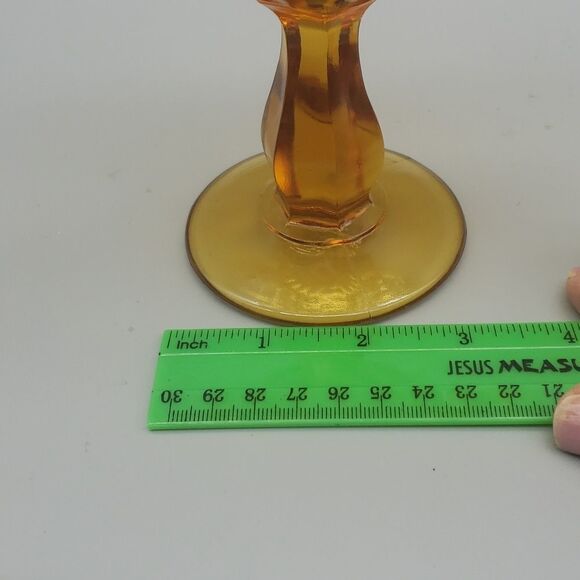 Amber waffled edge carnival glass vase - Picture 10 of 10
